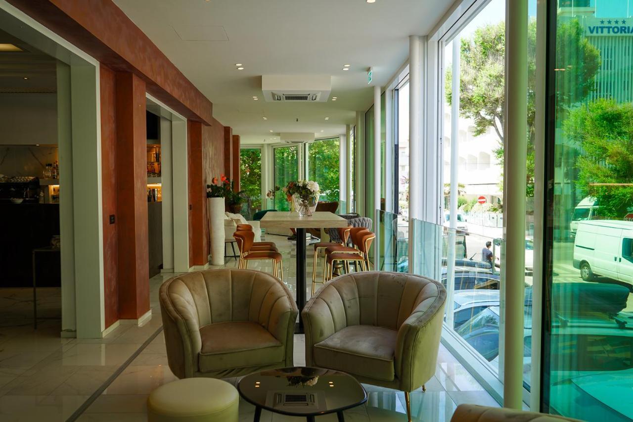 Hotel Arizona Риччоне Экстерьер фото